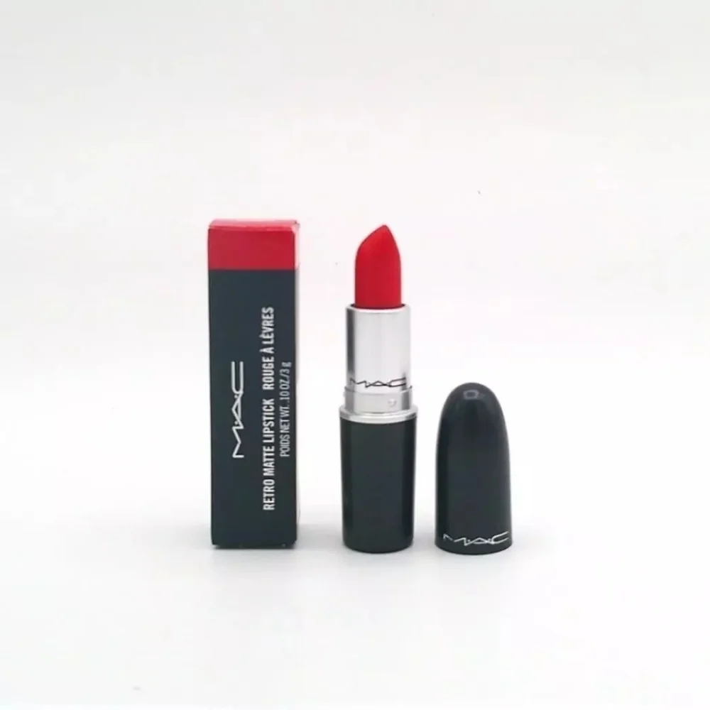 MAC Retro Matte Lipstick Rouge A levres #702 DANGEROUS 0.10oz / 3g *NEW IN BOX*